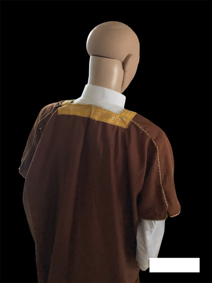 Traditional Brown Arab Bisht Worn Over Thowb.